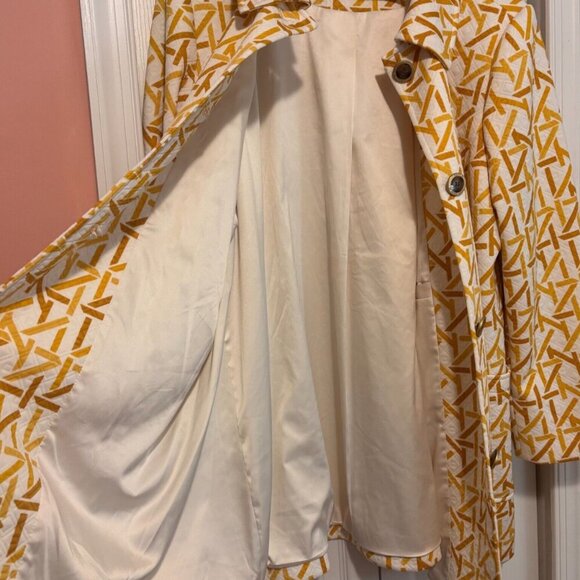 Dennis Basso Womens Jacquard Knit Button-Front Quilted Jacket - Gold/White (22W) - Picture 6 of 7